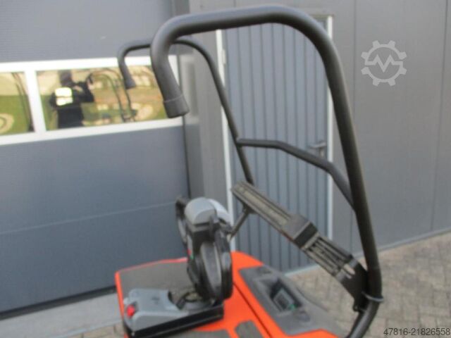 Laagheffende orderpicker TOYOTA OSE250