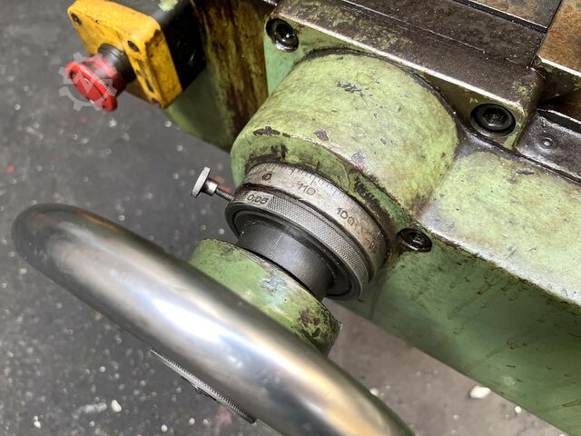 Popychacz pionowy STANKOIMPORT 7A420