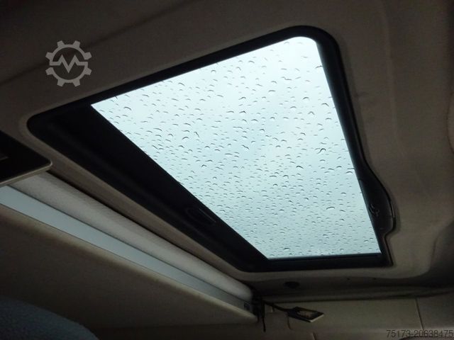 Autocaravana MERCEDES-BENZ V 300 Marco Polo 237PS Autm. AMG el. Dach