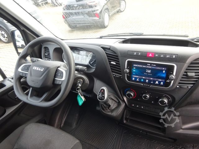 Βαν με ψηλή οροφή IVECO Daily Kasten 35 S 16A8 V AHK Kamera