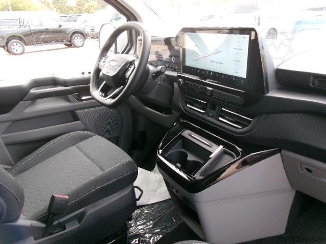 Caravana/autocaravana BÜRSTNER Tourneo Custom L2 Copa C530 Attractive Markise