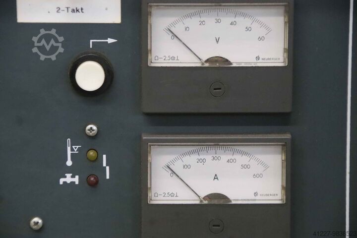 Svářečka inertním plynem 500 A ESS 520-2MW