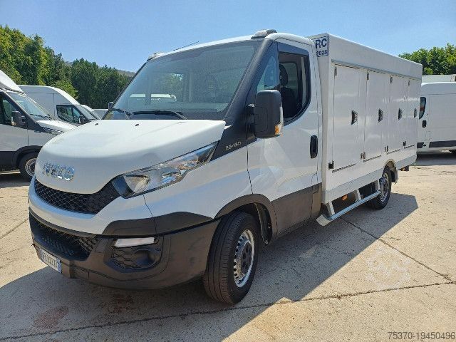 Koelwagen met geïsoleerde laadbak IVECO DAILY 35S13