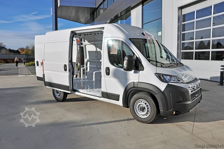 Furgonetka Fiat Ducato F5275 L2H2 2.2 3,5T Diesel 180pk Automaat