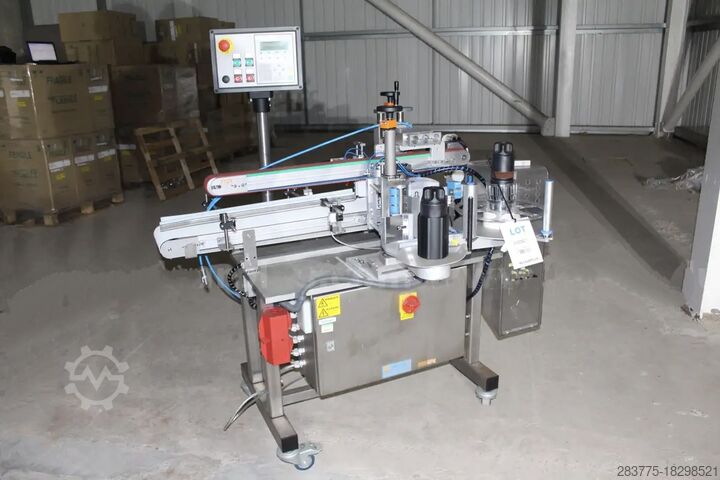 Palackcímkéző Herma 352