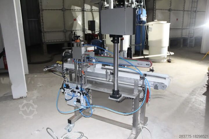 Palackcímkéző Herma 352