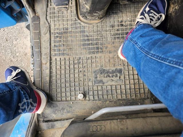 Betongblandarbilar MAN 26.293 6x4 Betonmi. 8 cbm Intermix Trommel v2001