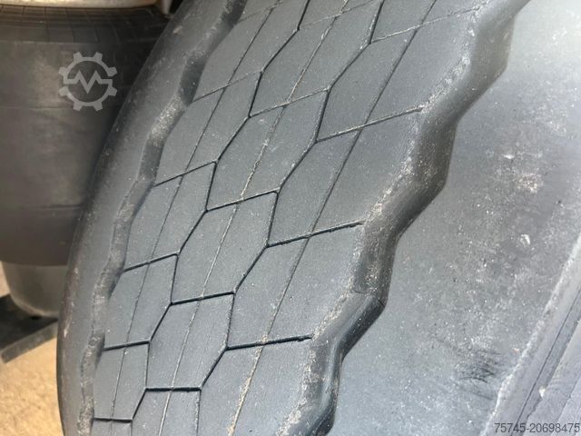 Box semitrailer SCHMITZ CARGOBULL SCB S3B SKO24/L * LIFT * ALCOA * 1.HAND *