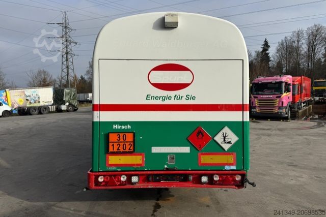 Tanker semitrailer SCHWARZMÜLLER Tank 32'770L 3 Kammern