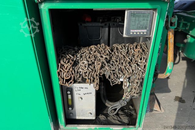 Tanker semitrailer SCHWARZMÜLLER Tank 32'770L 3 Kammern