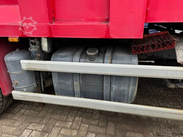 Veículo de recolha de resíduos DAF CF 75.250 **EURO 3-BELGIAN TRUCK-ONLY124000KM**