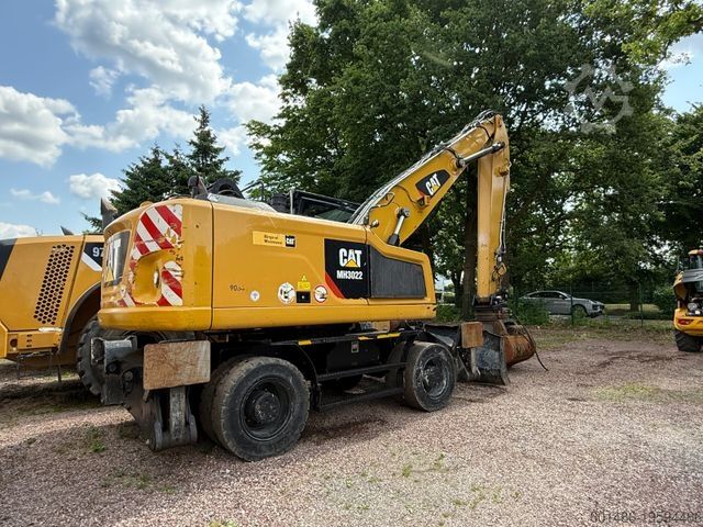 Mobiele graafmachine CATERPILLAR MH 3022 Hochfahrbare Kabine inkl Greifer