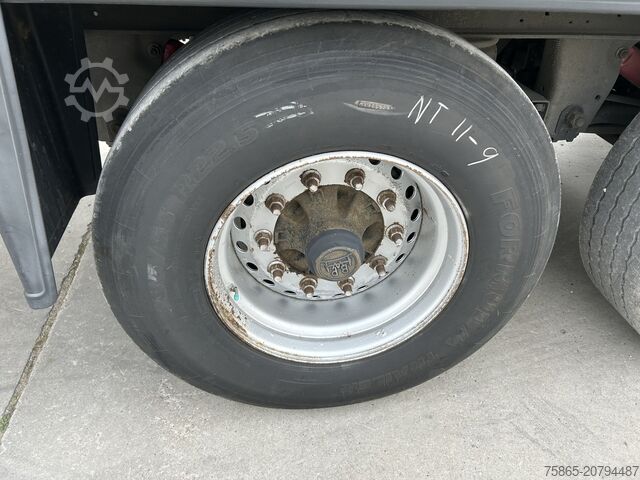 Bőrönd Schmitz Cargobull SCB S3B / Box Trailer / BPW Drum / NL Trailer /...