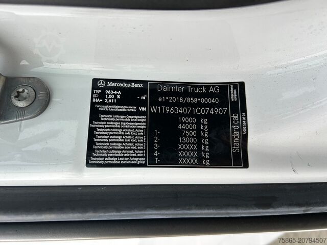 Standard tractor Mercedes-Benz Actros 1840 StreamSpace LS / New Tacho V2 / APK...