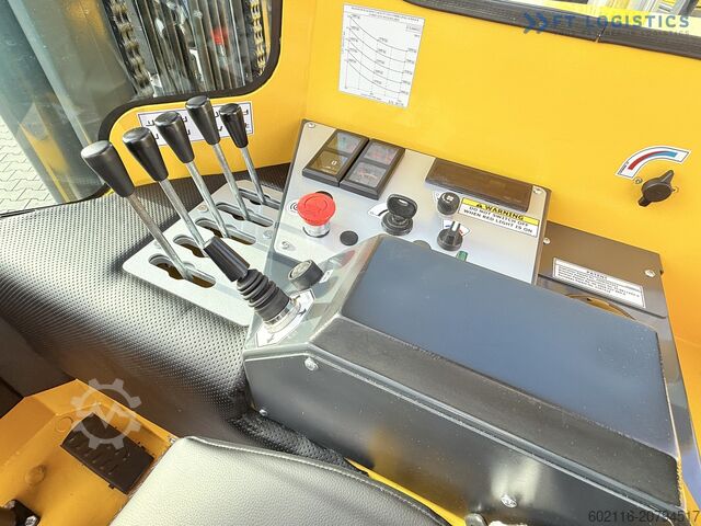 Chariot élévateur multidirectionnel Combilift C5000XL GAS TRIPLEX 6000 EXTENDABLE FORK