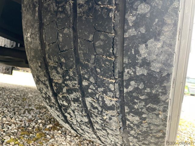 Standard dragbil DAF FT XG 530