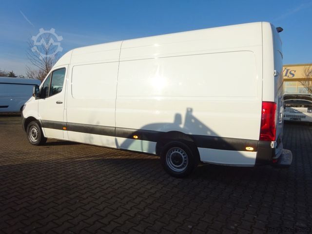Hög tak skåpbil MERCEDES-BENZ Sprinter III Kasten RWD 317 CDI MBUX Navi SHZ