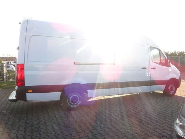 Hög tak skåpbil MERCEDES-BENZ Sprinter III Kasten RWD 317 CDI MBUX Navi SHZ