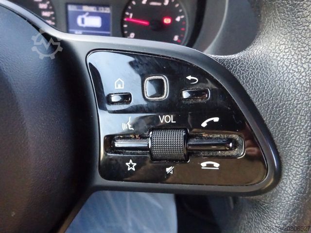 Hög tak skåpbil MERCEDES-BENZ Sprinter III Kasten RWD 317 CDI MBUX Navi SHZ