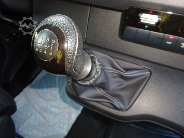 Hög tak skåpbil MERCEDES-BENZ Sprinter III Kasten RWD 317 CDI MBUX Navi SHZ