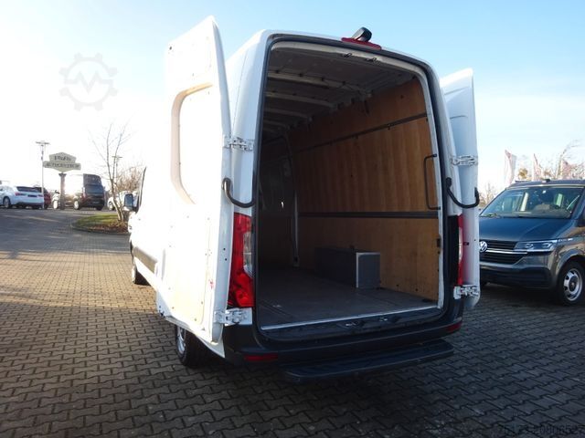 Hög tak skåpbil MERCEDES-BENZ Sprinter III Kasten RWD 317 CDI MBUX Navi SHZ