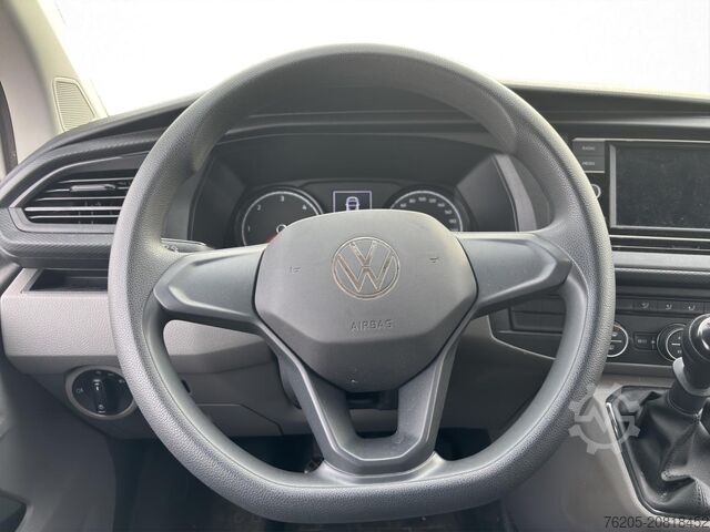 Minibusz VW Caravelle 6.1 Trendline 2.0 TDI