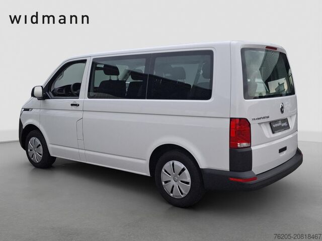 Minibusz VW T6.1 Transporter Kombi FWD ACC AHK Akustikglas