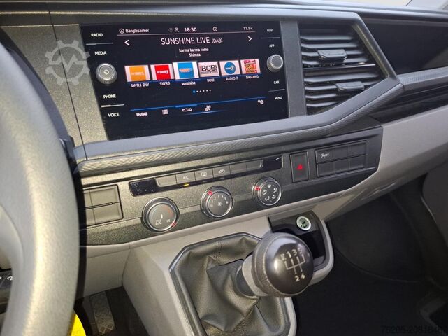 Minibus VW T6.1 Transporter Kombi FWD ACC AHK Akustikglas