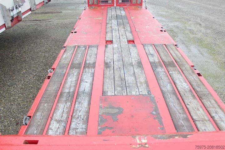 Mélyágyas félpótkocsi építőipari gépek szállítására bertoja semirimorchio carrellone 3assi 11.80m