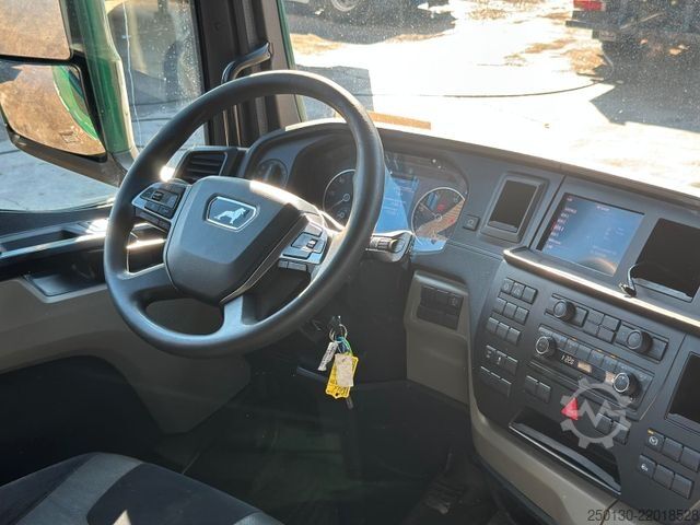 Zapreminski vučni traktor MAN TG3 18.470 4x2 LL /Retarder/ ACC/ LDW /EBA