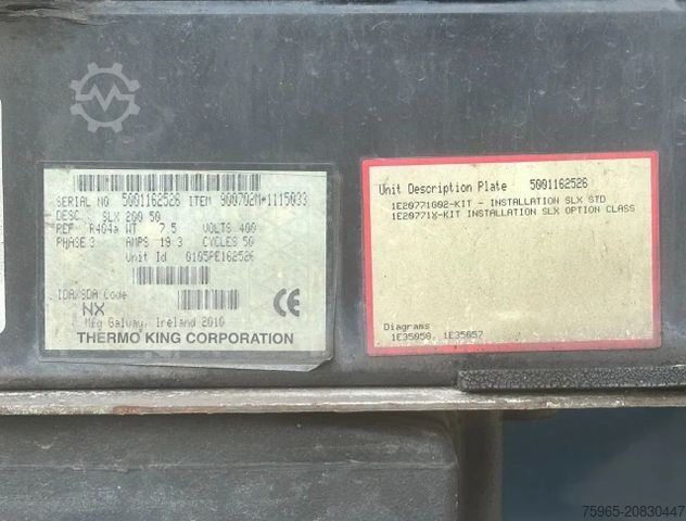 Reefer semitrailer SCHMITZ CARGOBULL SKO 24 THERMO KING SLX 200 ONLY 3645 ENGINE HOUR