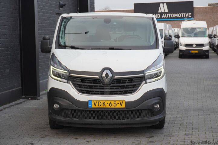 Delivery van Renault Trafic 2.0 dCi 145PK 2x Schuifdeur EURO 6 - Air...