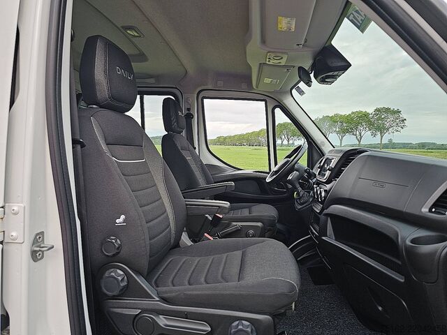 Open laadbak IVECO DAILY 35S18 DC Open Laadbak 3.0L