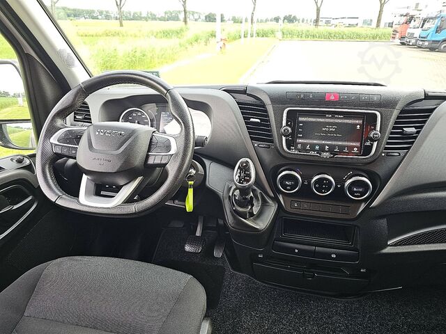 Open laadbak IVECO DAILY 35S18 DC Open Laadbak 3.0L