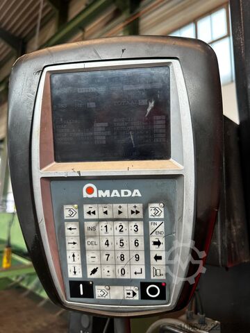 Prensa dobradeira AMADA PROMECAM HFT 130-3