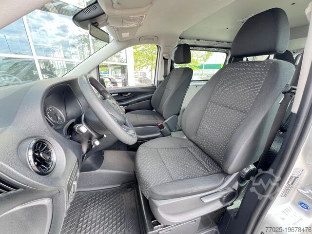 Kisbusz Mercedes-Benz Vito Mixto lang Komfortsitz Trennwand Kl