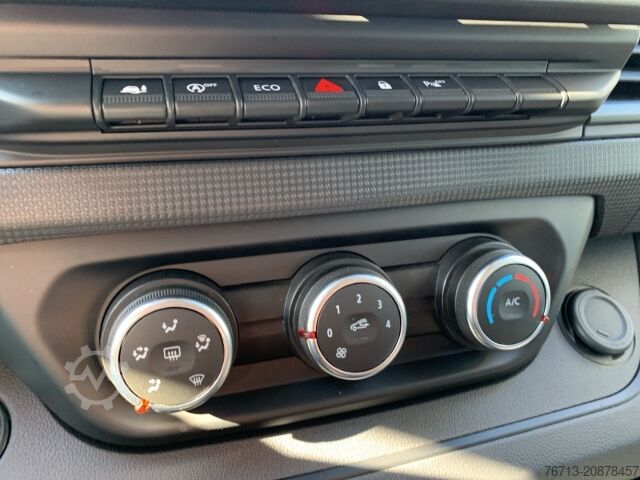 Panel van Renault Trafic Blue dCi 130 L1H1 Komfort LED+KAMERA+PDC