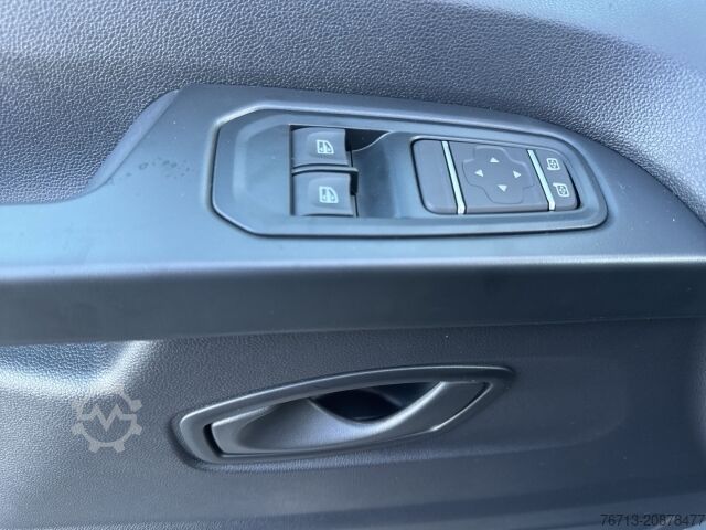 Panel van Renault Trafic KOMFORT L2H1 3,1t Blue dCi 150 NAVI