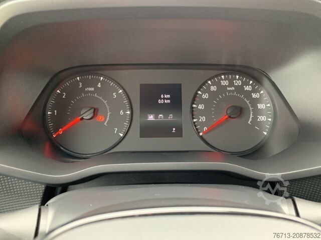 Panel van Renault Trafic L1H1 Komfort 3,0t Blue dCi 130 AHK+KAMERA