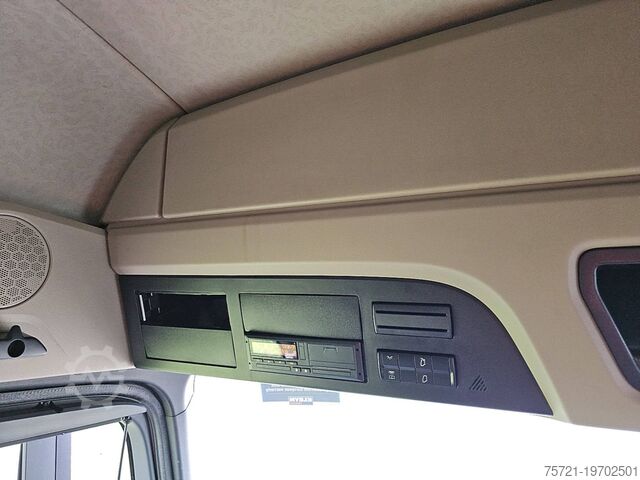 Standaard trekker MERCEDES-BENZ ACTROS 1845 LS