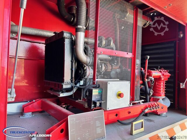 Carro de bombeiros Renault Thomas Sides BS13 4x4, Twin engine, Waterkanon