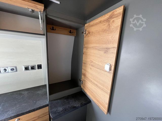 Bestelwagen MAN TGE 3.180 L3H3 Individual S BF3 + BEGLEITFAHRZEU