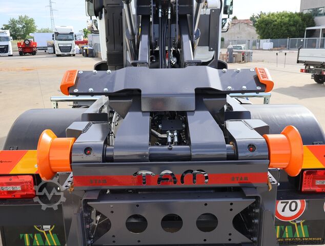 Camión portacontenedores de gancho DAF XB 290 FA 16 ton - SCARRABILE A GANCIO