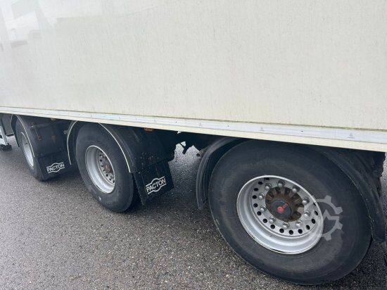 Semirremolque caja PACTON TRD 345, 3-ACHS ROLLBODEN, KOFFERAUFLIEGER, FöRDERBAND, 2XLENKACHSE!