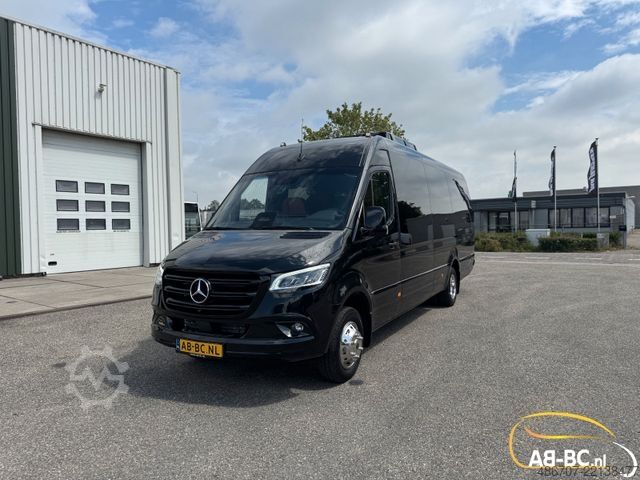 Touringcar MERCEDES-BENZ 519 STORM 21 SITZE GROSSEN KOFFER