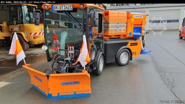 Aangepaste bestelwagen Pony P3.0 Pony P3.0