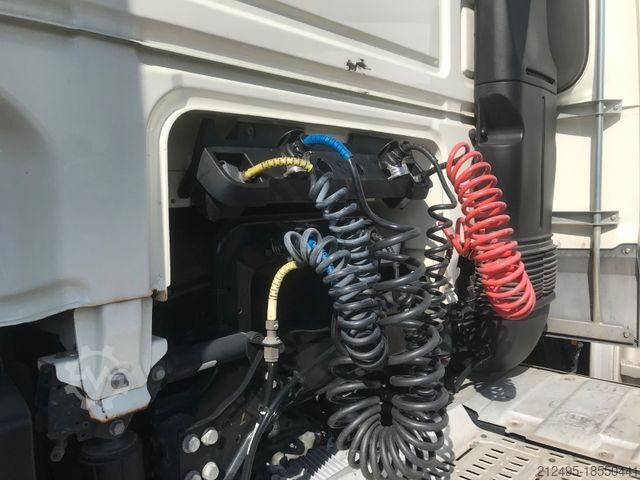 Cap tractor standard DAF XF 460 | Standklima | Intarder | SuperSpaceCab