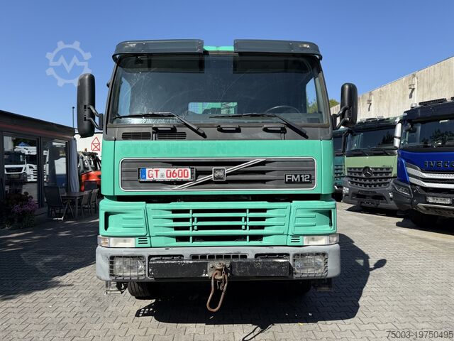 Macara montată pe camion Volvo FM12 420 4X4 Kran MKG 300 bis 24 Meter