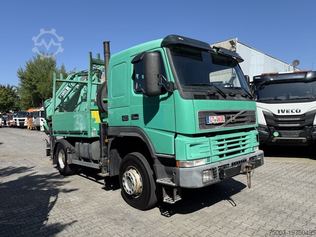 Macara montată pe camion Volvo FM12 420 4X4 Kran MKG 300 bis 24 Meter