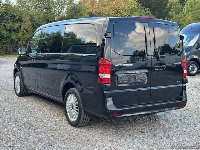 Minibuss Mercedes-Benz Vito Tourer 114 CDI Pro 4x4 lang 9-Sitze